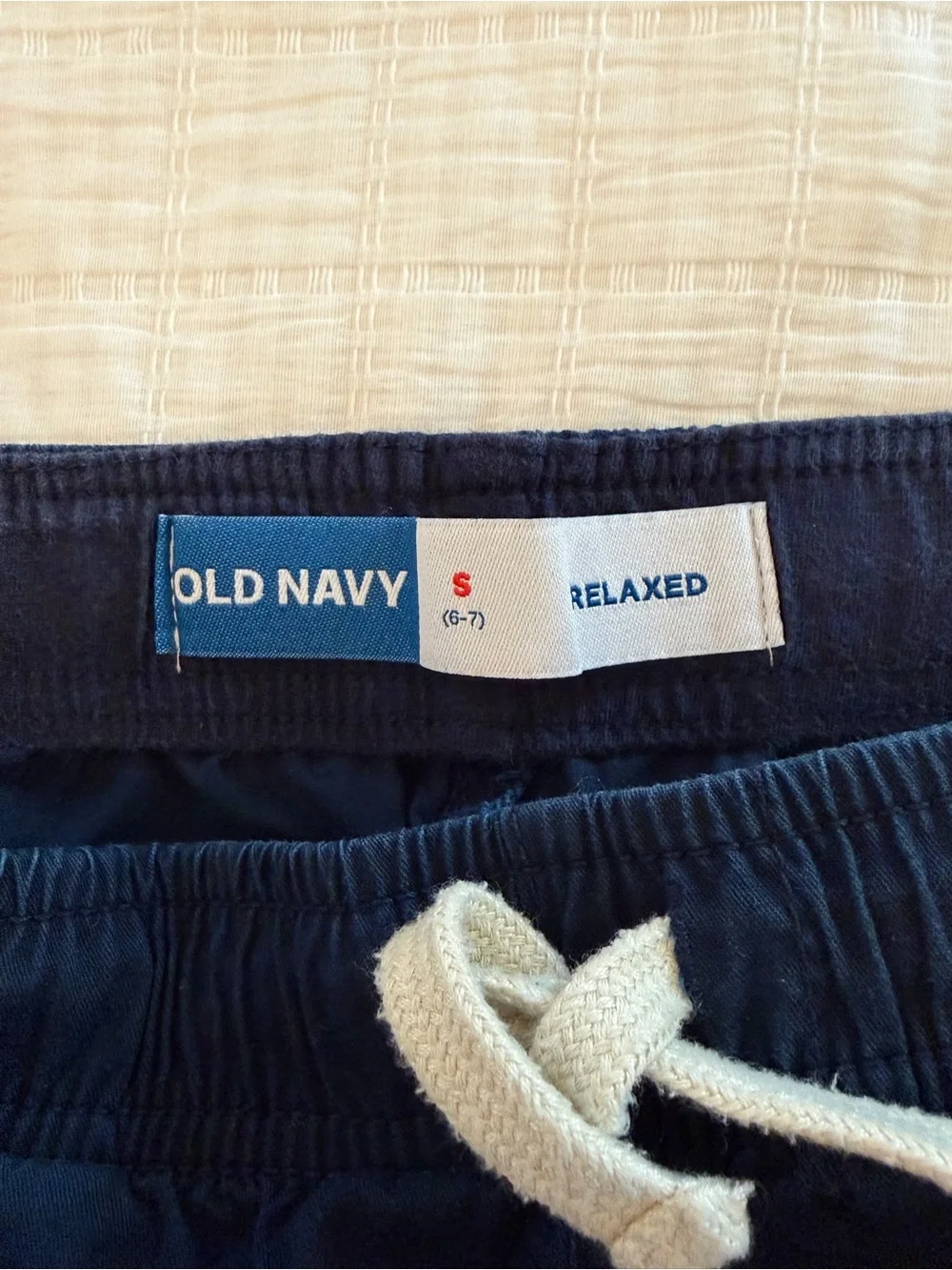 Kids Old Navy Cargo Shorts with Drawstring in Navy